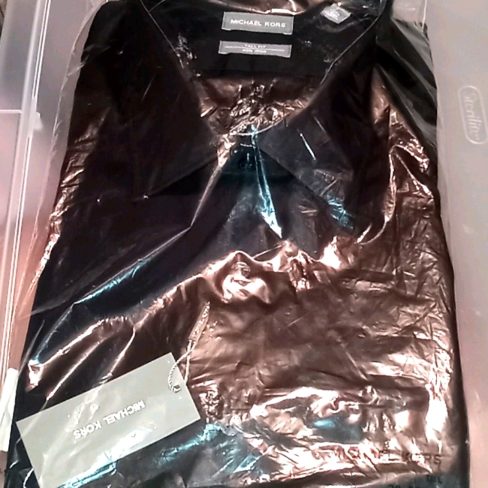 Michael Kors Tall fit dress shirt